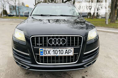 Внедорожник / Кроссовер Audi Q7 2011 в Теофиполе