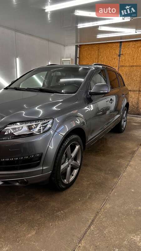 Внедорожник / Кроссовер Audi Q7 2015 в Калуше