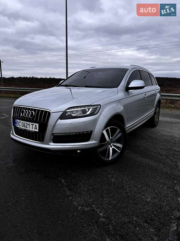 Позашляховик / Кросовер Audi Q7 2015 в Яворові