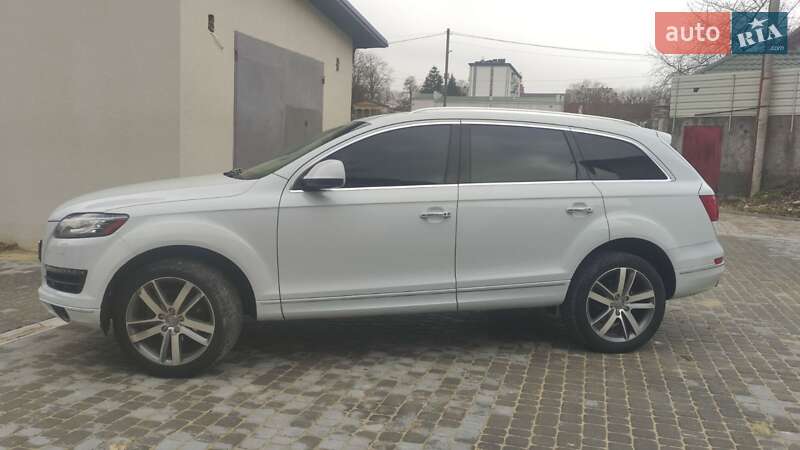 Внедорожник / Кроссовер Audi Q7 2012 в Чорткове