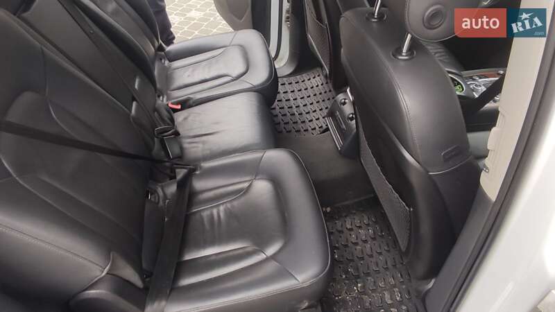 Внедорожник / Кроссовер Audi Q7 2012 в Чорткове