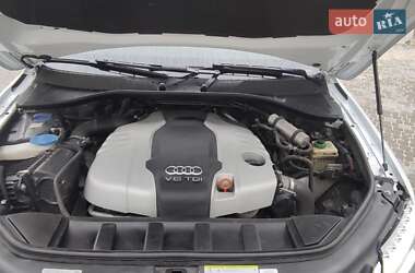 Позашляховик / Кросовер Audi Q7 2012 в Чорткові