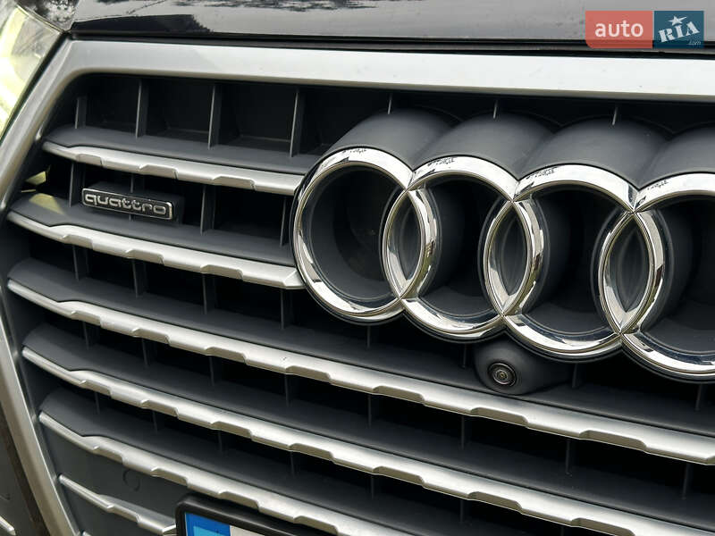 Позашляховик / Кросовер Audi Q7 2016 в Бродах