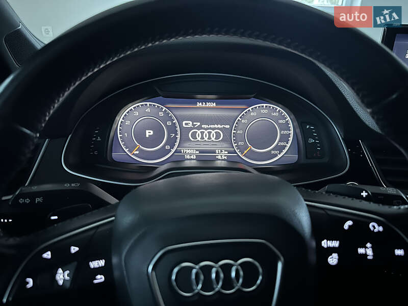 Позашляховик / Кросовер Audi Q7 2016 в Бродах
