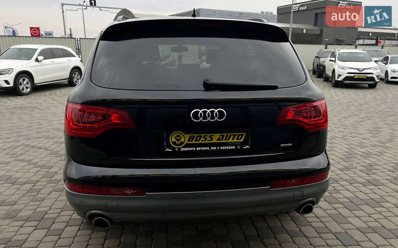 Внедорожник / Кроссовер Audi Q7 2015 в Мукачево