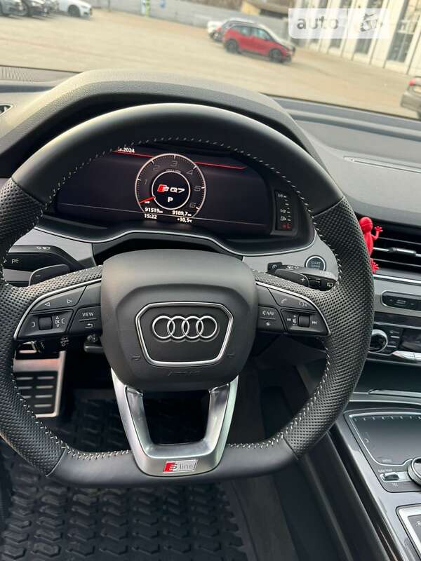 Внедорожник / Кроссовер Audi Q7 2018 в Киеве