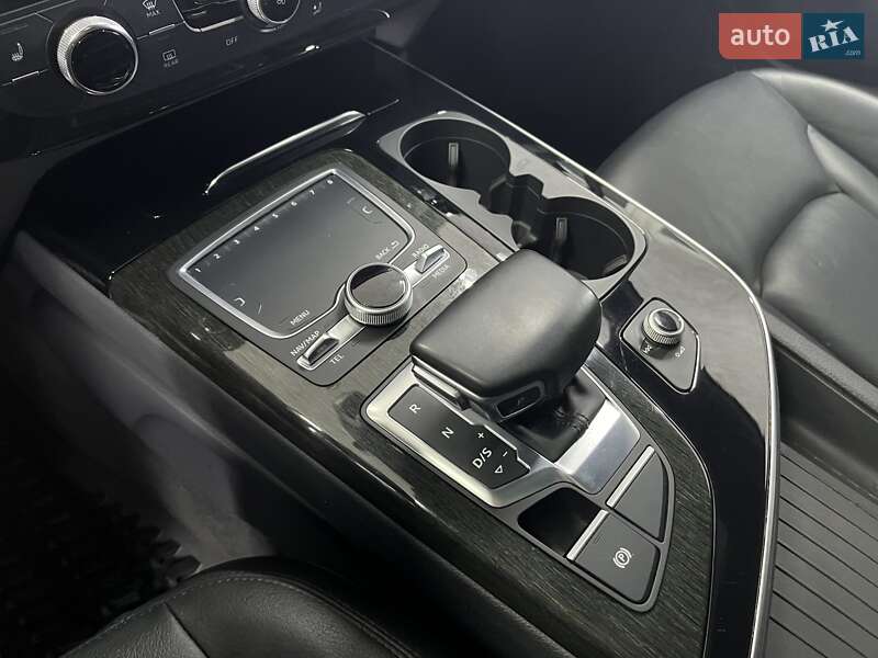 Внедорожник / Кроссовер Audi Q7 2016 в Киеве фото 76 Внедорожник / Кроссовер Audi Q7 2016 в Киеве