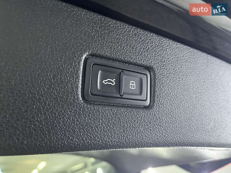 Внедорожник / Кроссовер Audi Q7 2016 в Киеве фото 80 Внедорожник / Кроссовер Audi Q7 2016 в Киеве