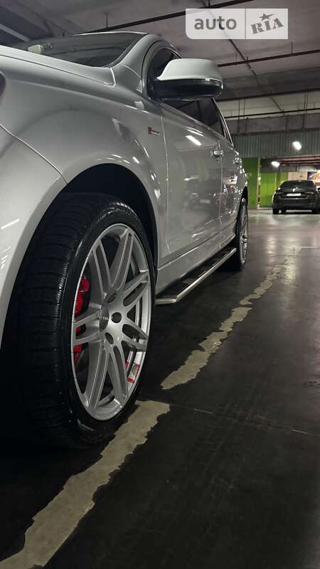 Позашляховик / Кросовер Audi Q7 2012 в Львові