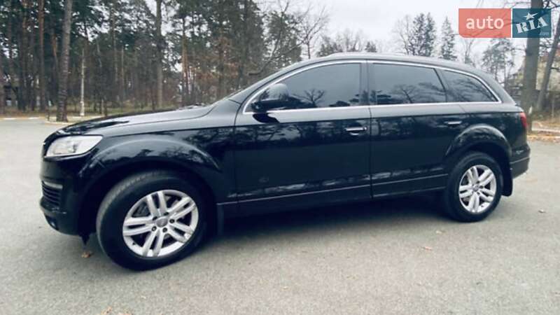Внедорожник / Кроссовер Audi Q7 2008 в 