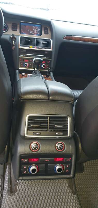 Внедорожник / Кроссовер Audi Q7 2014 в Житомире