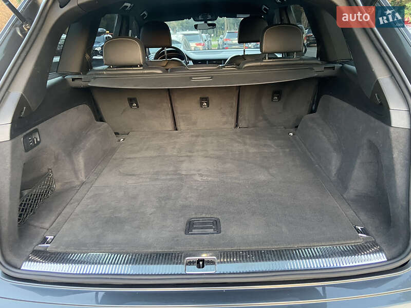 Внедорожник / Кроссовер Audi Q7 2015 в Харькове фото 18 Внедорожник / Кроссовер Audi Q7 2015 в Харькове