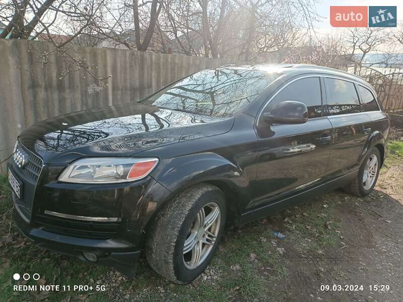 Внедорожник / Кроссовер Audi Q7 2007 в Хусте