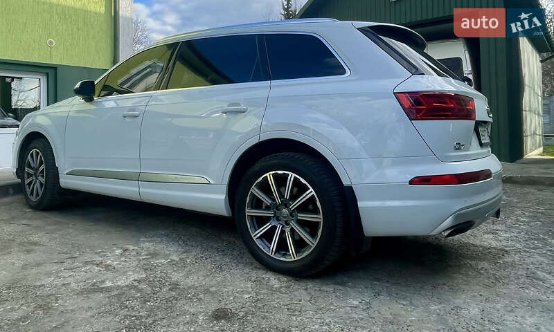 Внедорожник / Кроссовер Audi Q7 2018 в Трускавце
