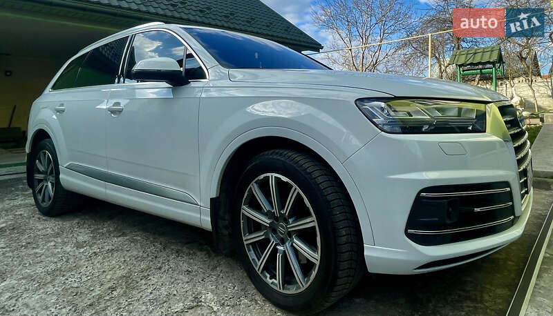 Внедорожник / Кроссовер Audi Q7 2018 в Трускавце
