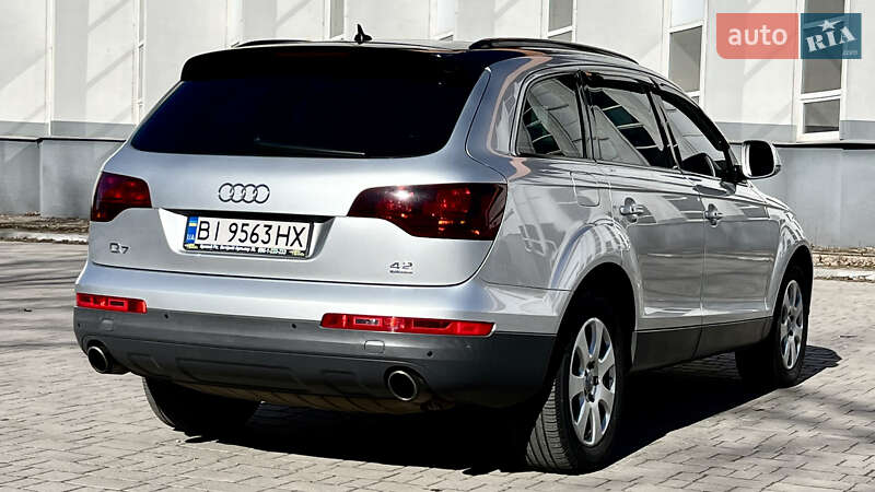 Внедорожник / Кроссовер Audi Q7 2007 в Запорожье