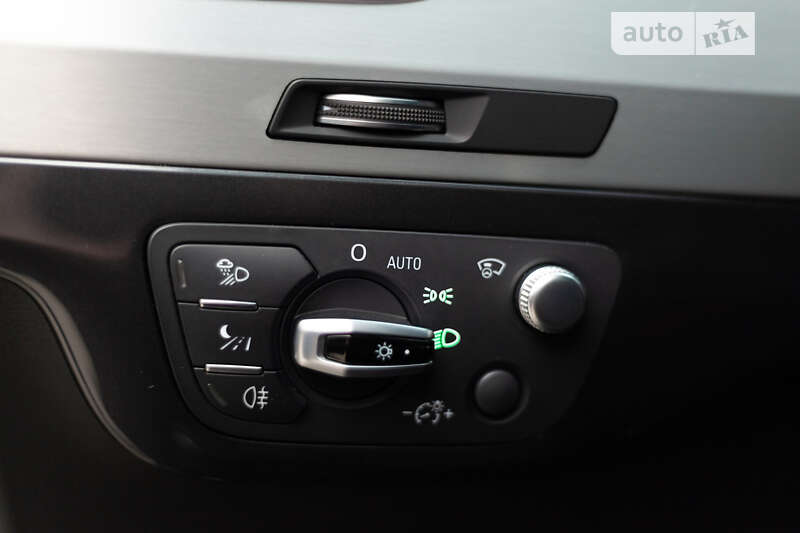 Внедорожник / Кроссовер Audi Q7 2015 в Первомайске