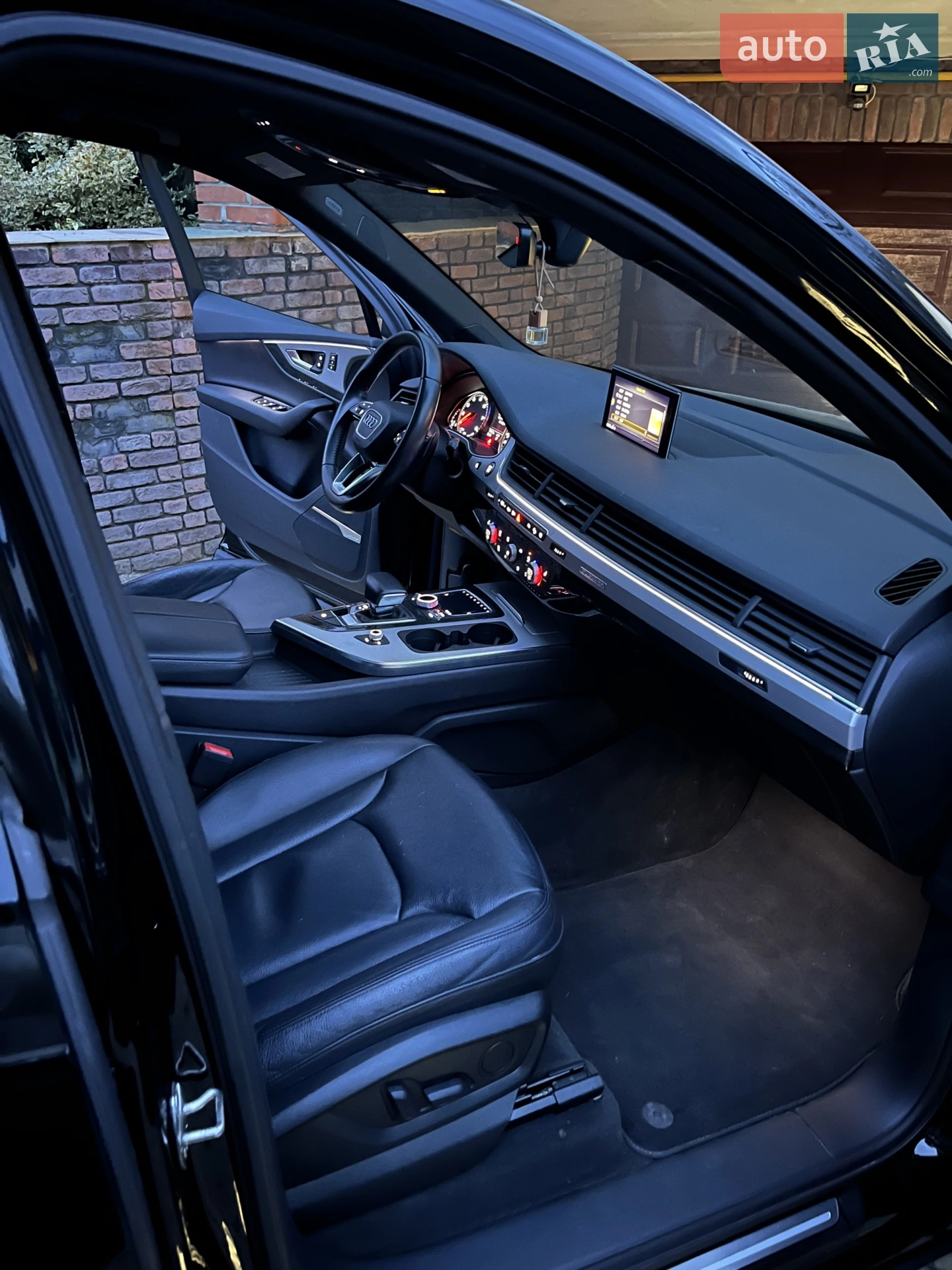 2018 Audi Q7 - мініатюра 18