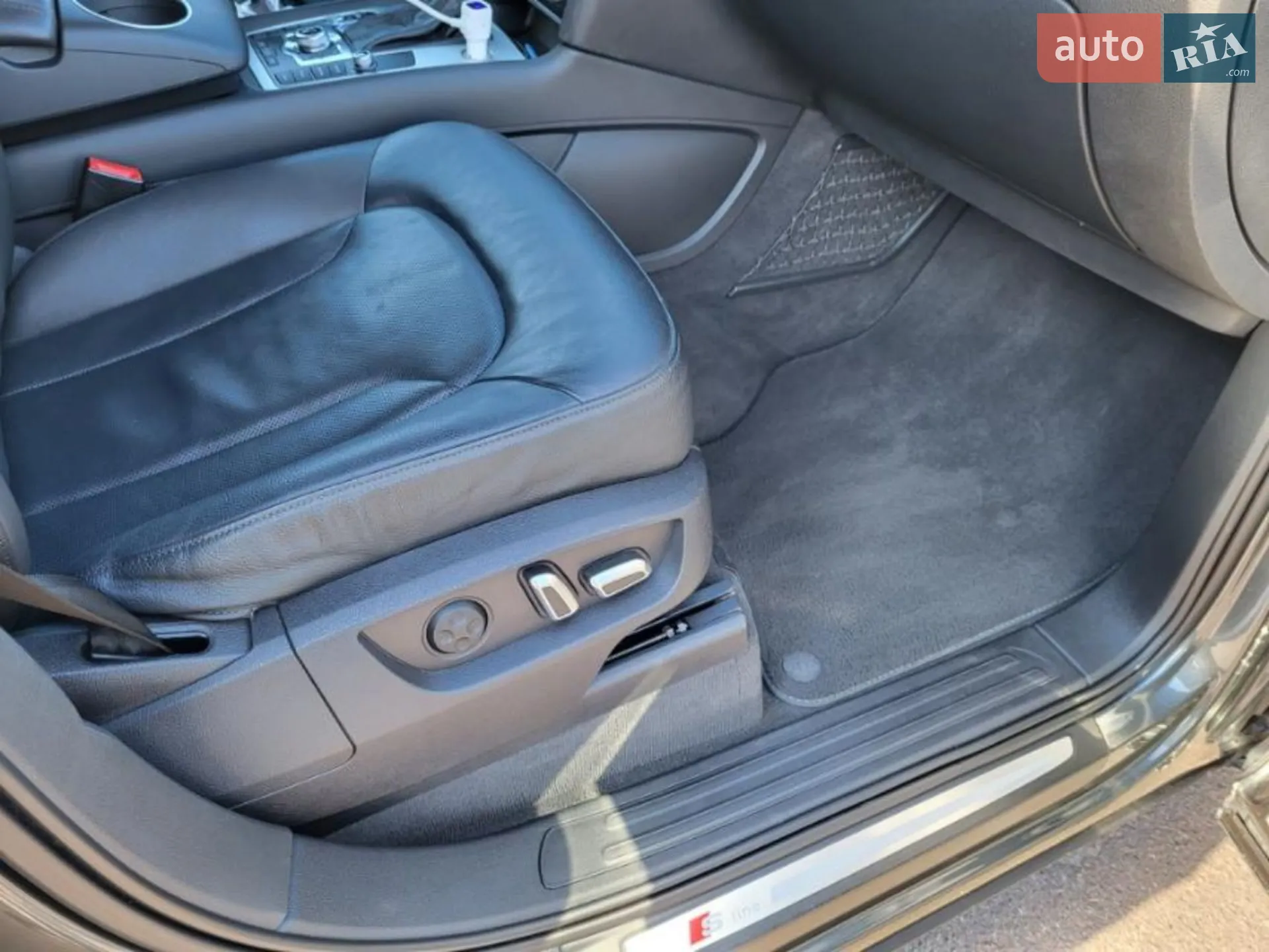 2015 Audi Q7 - мініатюра 12