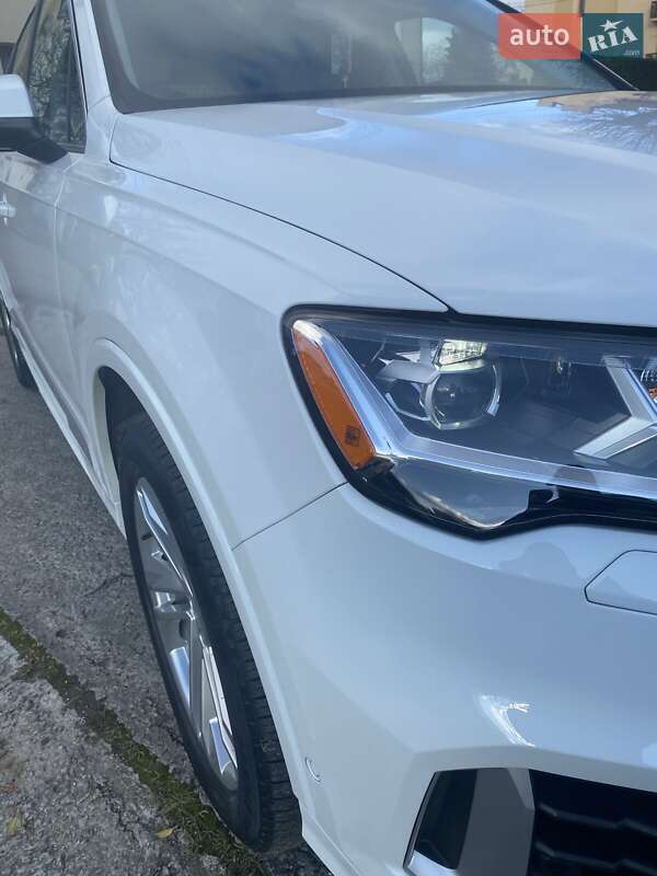 Внедорожник / Кроссовер Audi Q7 2020 в Тернополе