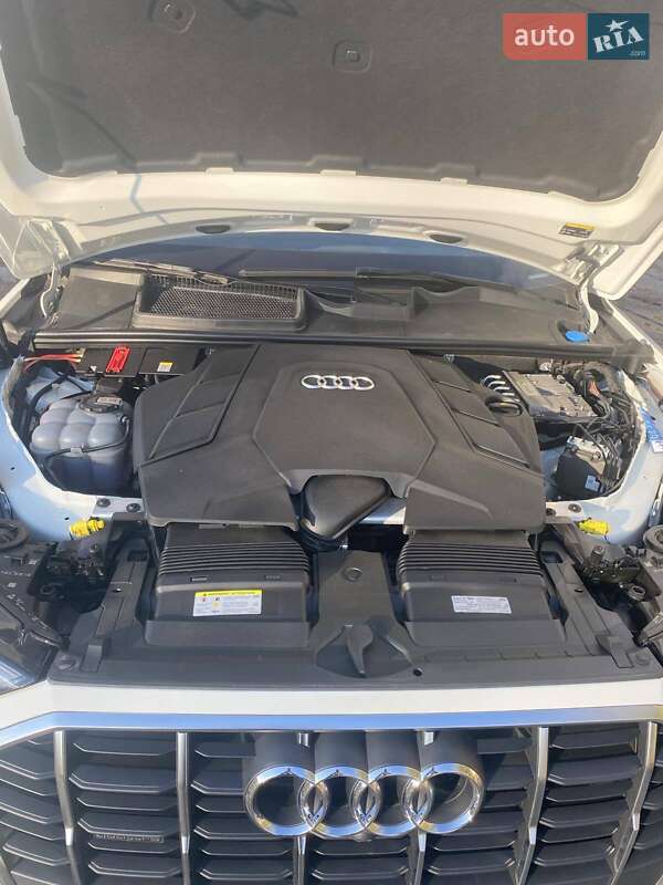 Внедорожник / Кроссовер Audi Q7 2020 в Тернополе