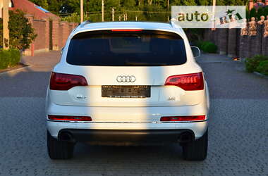 Позашляховик / Кросовер Audi Q7 2013 в Рівному