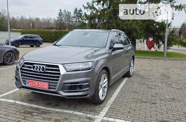 Внедорожник / Кроссовер Audi Q7 2015 в Луцке