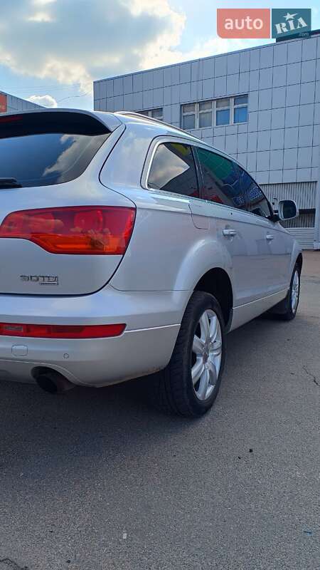 Внедорожник / Кроссовер Audi Q7 2006 в Киеве