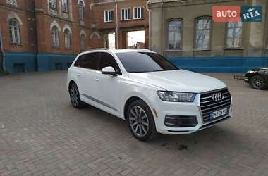 Внедорожник / Кроссовер Audi Q7 2017 в Сумах