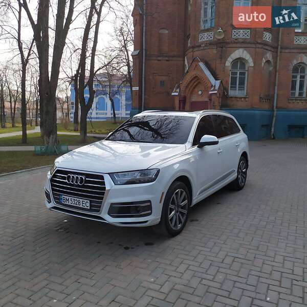 Позашляховик / Кросовер Audi Q7 2017 в Сумах