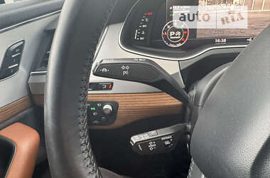 Позашляховик / Кросовер Audi Q7 2016 в Рівному
