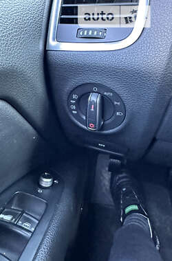 Внедорожник / Кроссовер Audi Q7 2010 в 
