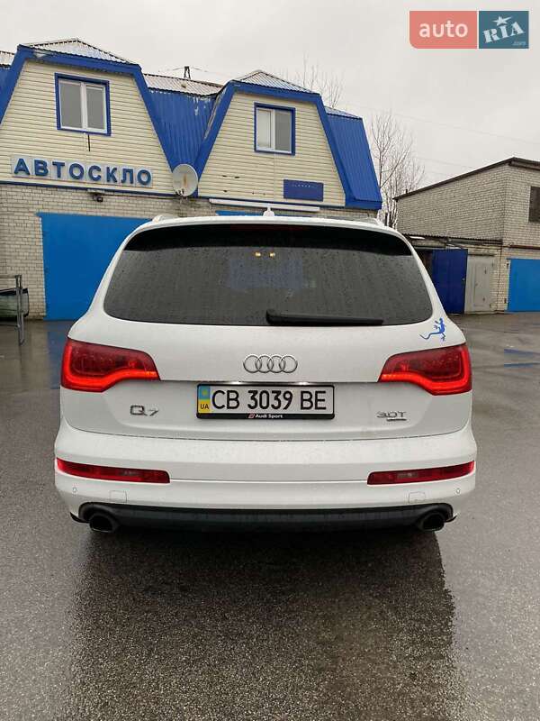 Внедорожник / Кроссовер Audi Q7 2014 в Чернигове