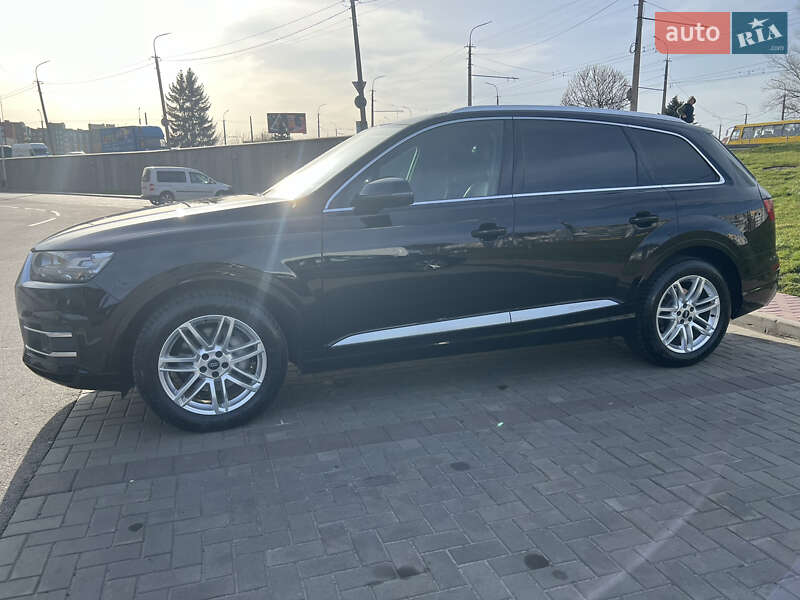 Audi Q7 2016