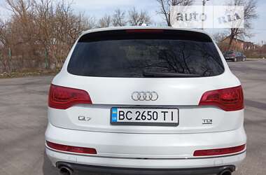 Внедорожник / Кроссовер Audi Q7 2013 в Городке