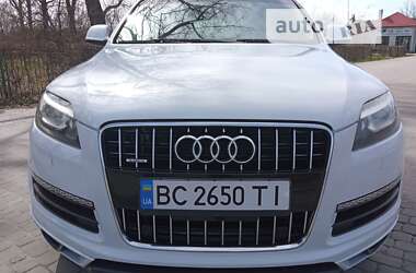 Позашляховик / Кросовер Audi Q7 2013 в Городку