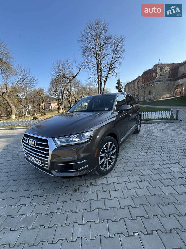 Audi Q7 2016