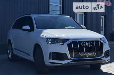 Позашляховик / Кросовер Audi Q7 2020 в Стрию