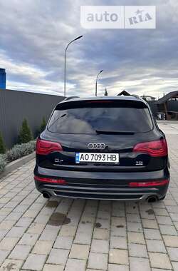 Внедорожник / Кроссовер Audi Q7 2013 в Виноградове