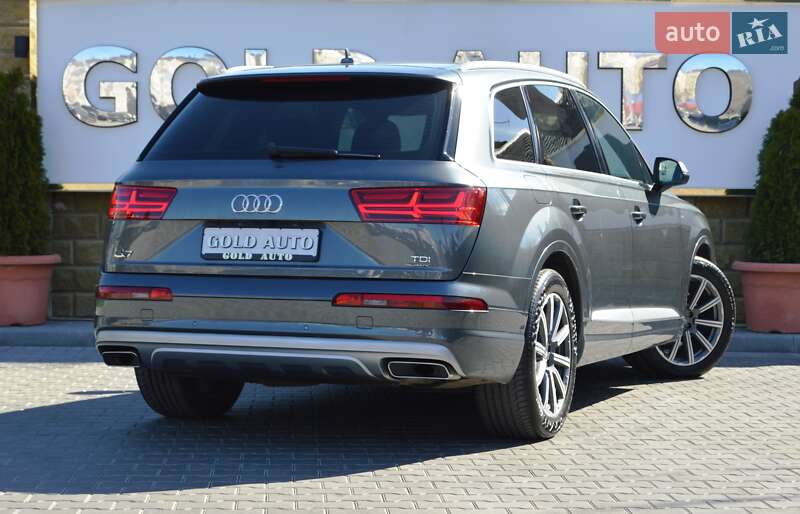 Внедорожник / Кроссовер Audi Q7 2017 в Одессе