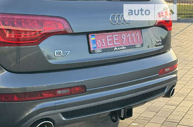 Внедорожник / Кроссовер Audi Q7 2014 в Ковеле