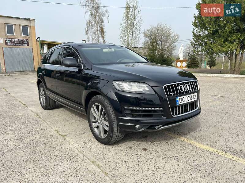 Позашляховик / Кросовер Audi Q7 2012 в Новояворівську