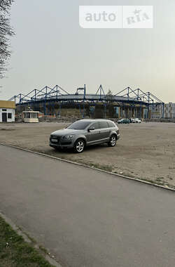 Внедорожник / Кроссовер Audi Q7 2010 в Харькове