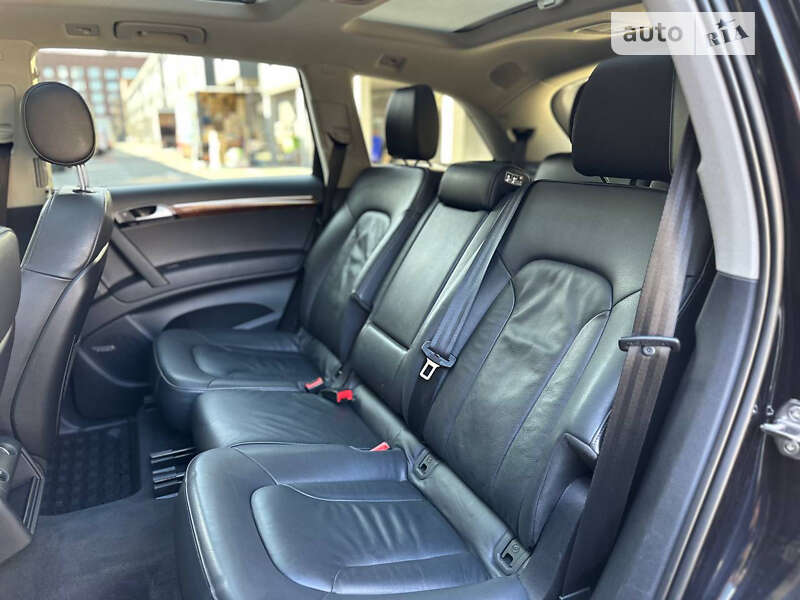 Внедорожник / Кроссовер Audi Q7 2015 в Львове