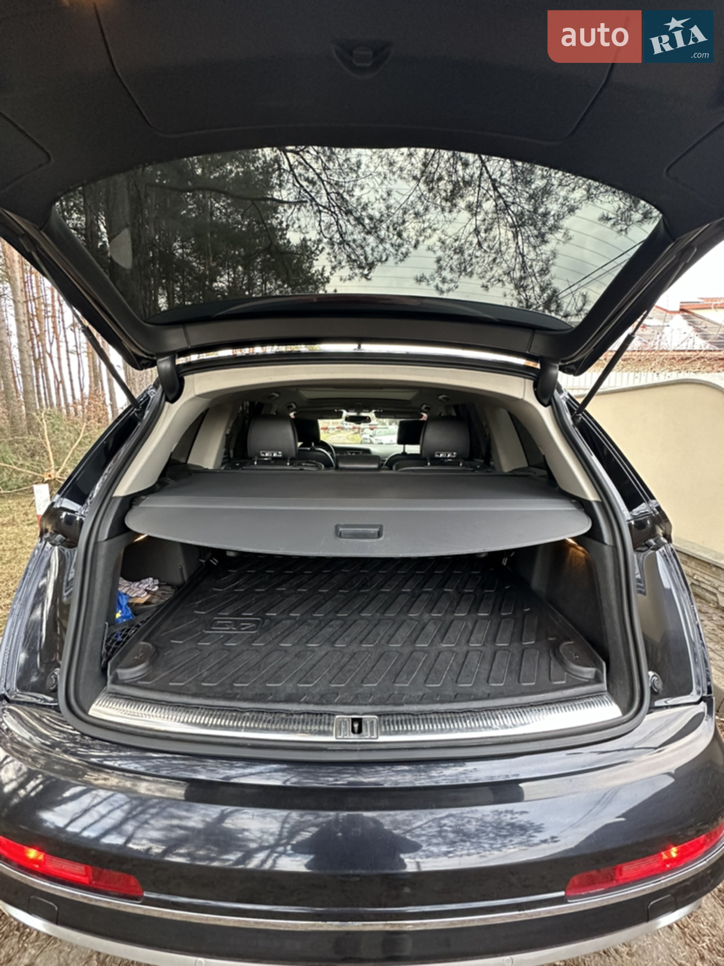 Audi Q7 2012 VIN WA1LMAFE5CD007544 фото оголошення 21 з 26
