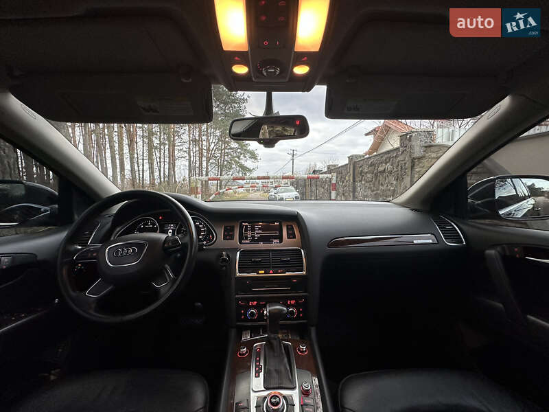 Позашляховик / Кросовер Audi Q7 2012 в Львові