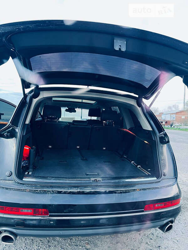 Позашляховик / Кросовер Audi Q7 2013 в Білгороді-Дністровському