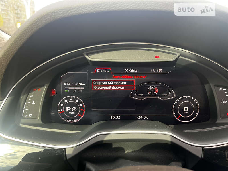 Внедорожник / Кроссовер Audi Q7 2017 в Харькове