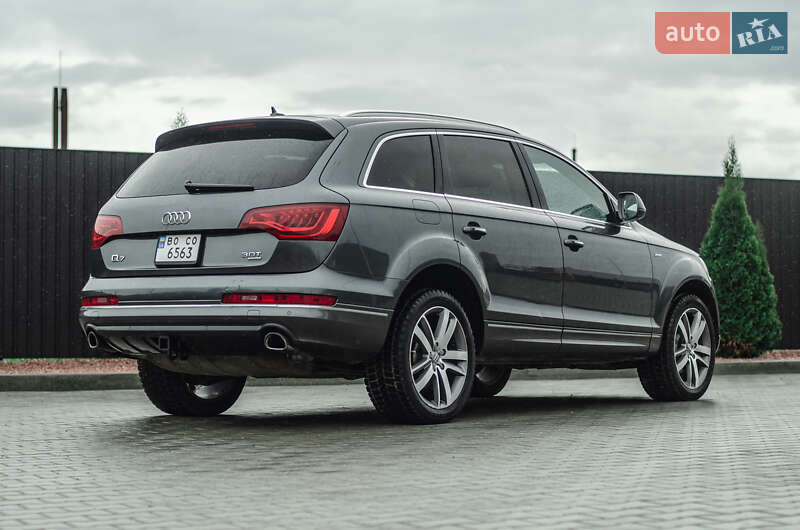 Позашляховик / Кросовер Audi Q7 2015 в Тернополі