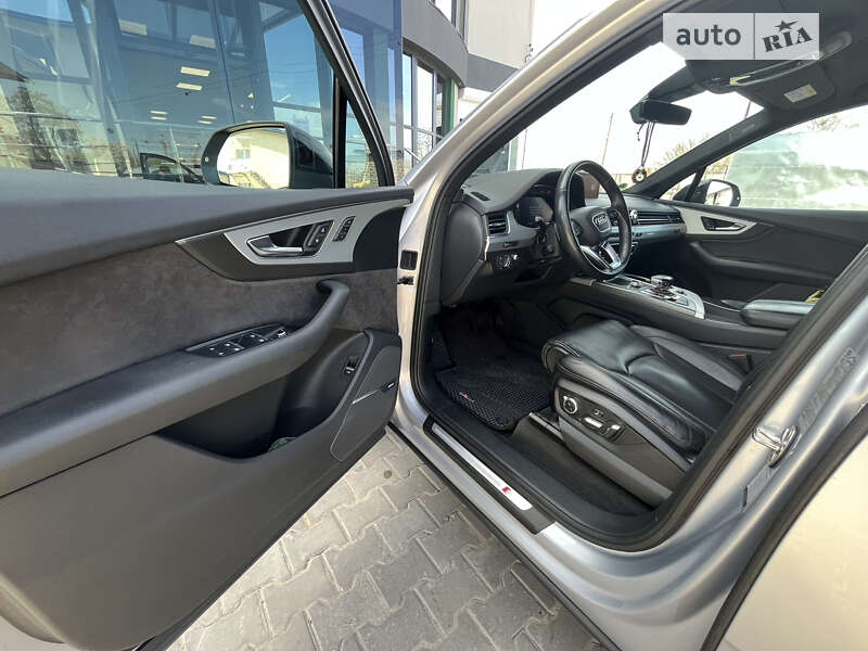 Внедорожник / Кроссовер Audi Q7 2017 в Тернополе фото 14 Внедорожник / Кроссовер Audi Q7 2017 в Тернополе